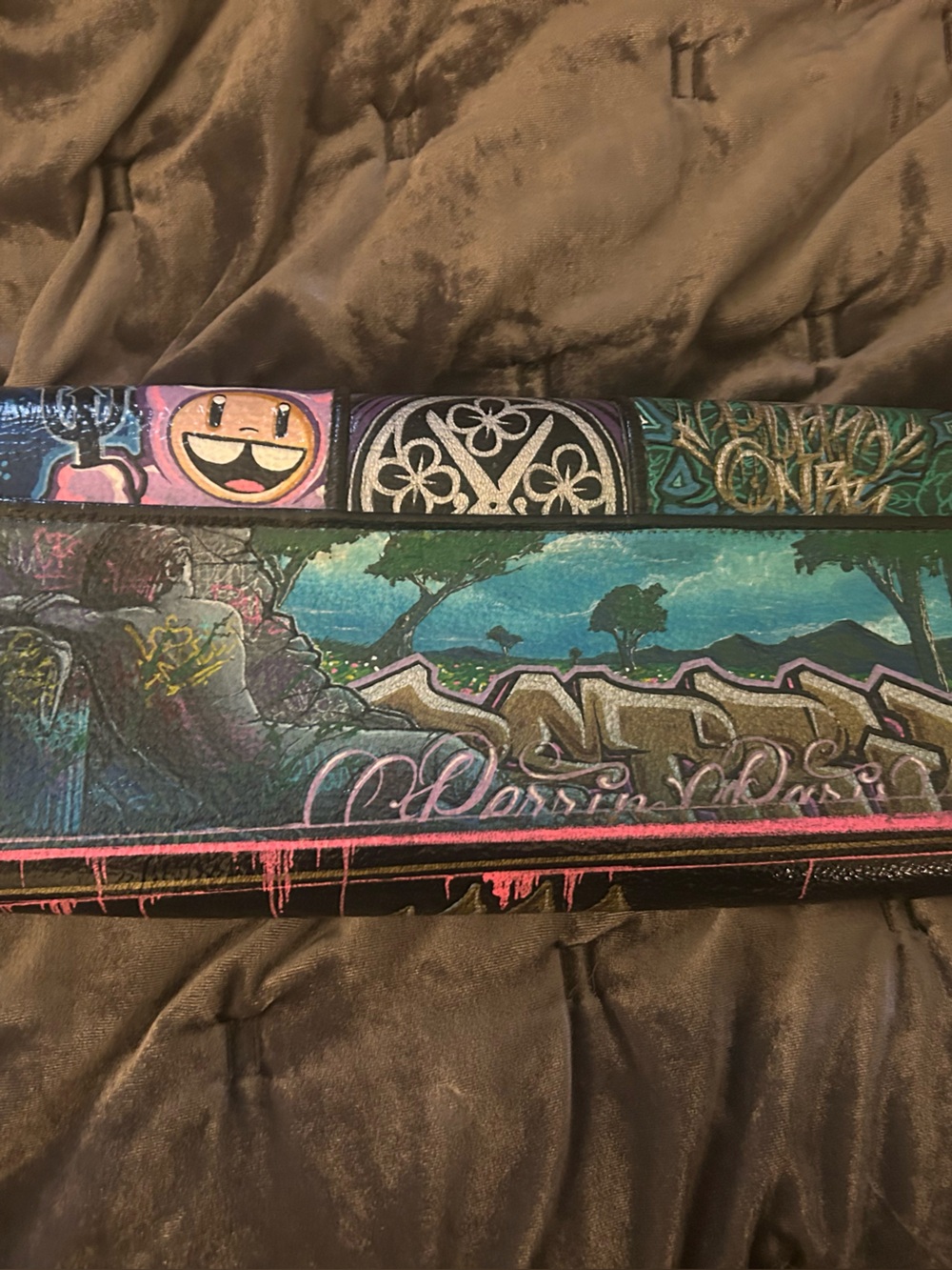 Perrin Women's Glove Clutch with Edgy Accents - Picture 4 of 4